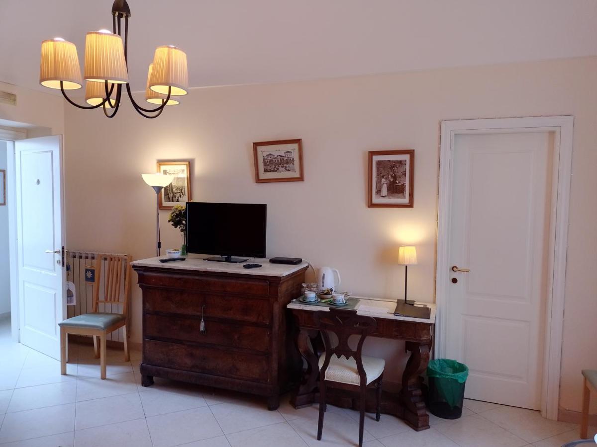 B&B Cupole E Campanili Napoli Eksteriør bilde